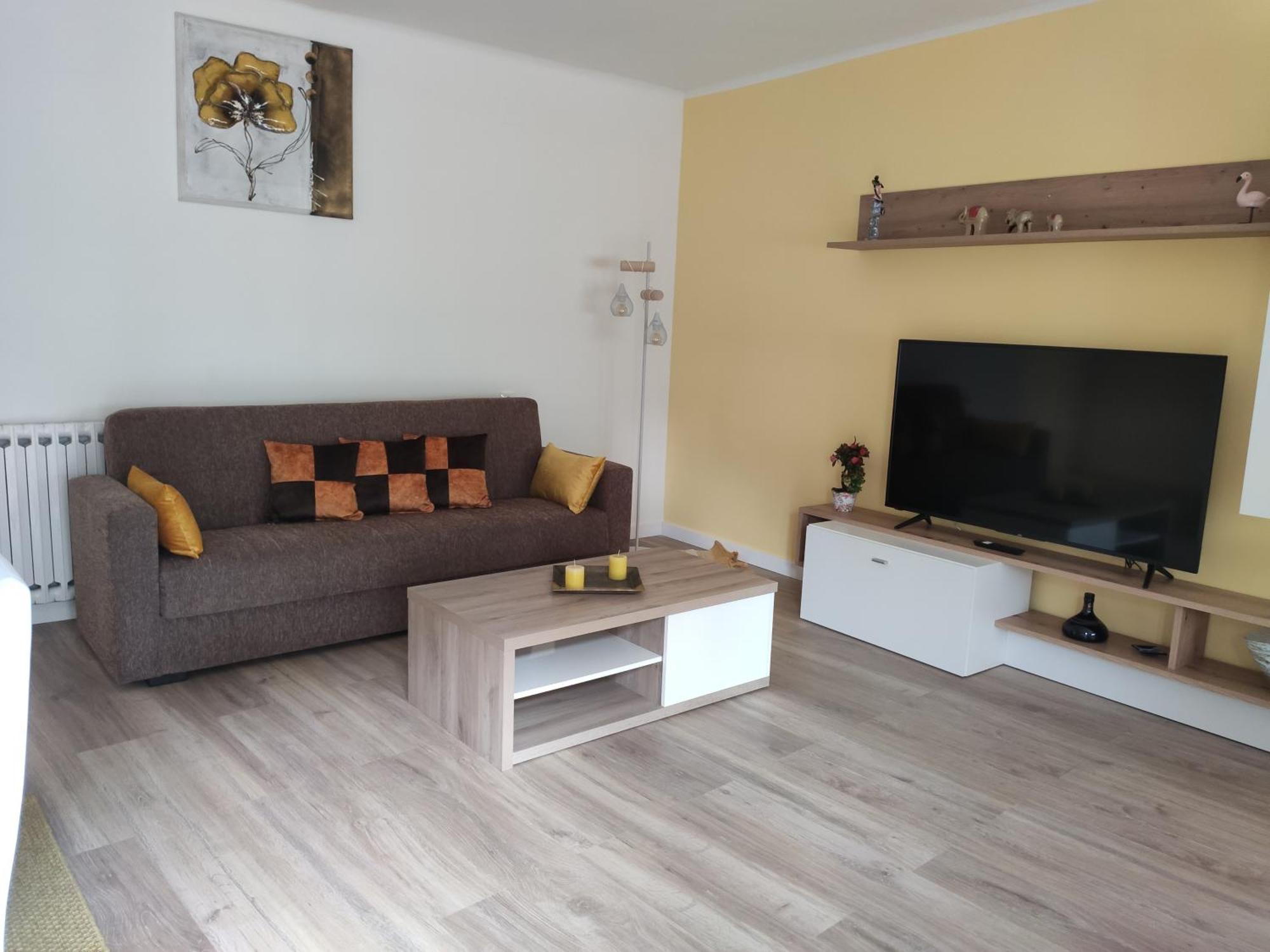 Apartamento Confort II La Seu d'Urgell Esterno foto