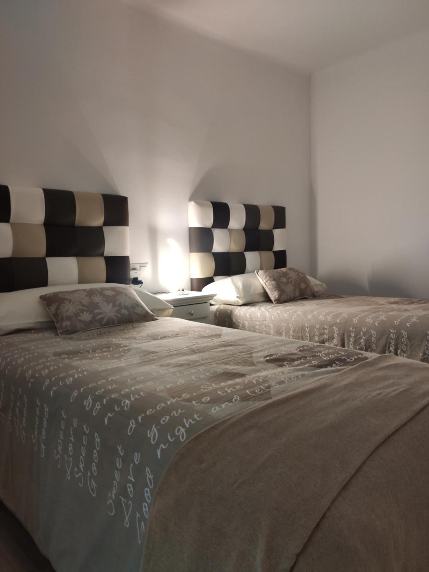 Apartamento Confort II La Seu d'Urgell Esterno foto